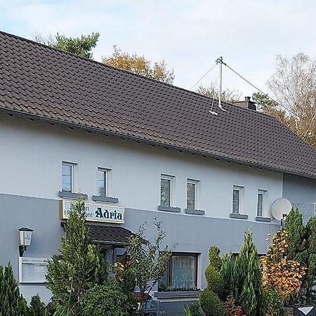 Hotel Garni "Adria" Windhagen Exteriör bild
